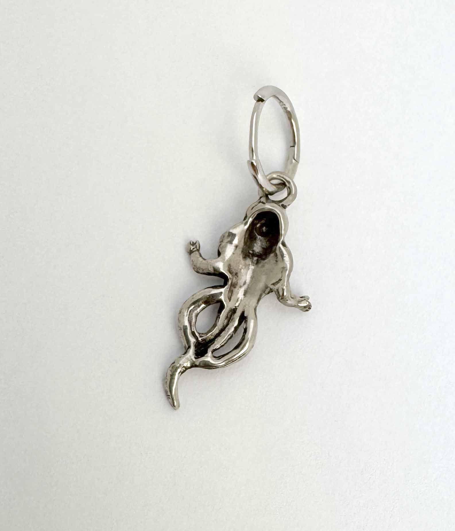 Cobra Baby Earrings - Image 3