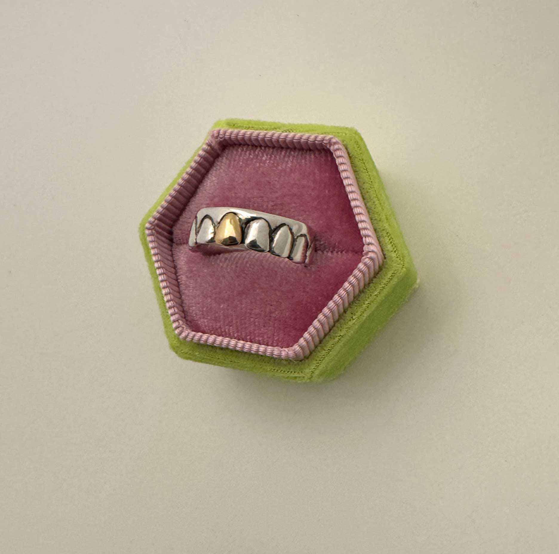 Gold Tooth Ring - Image 7