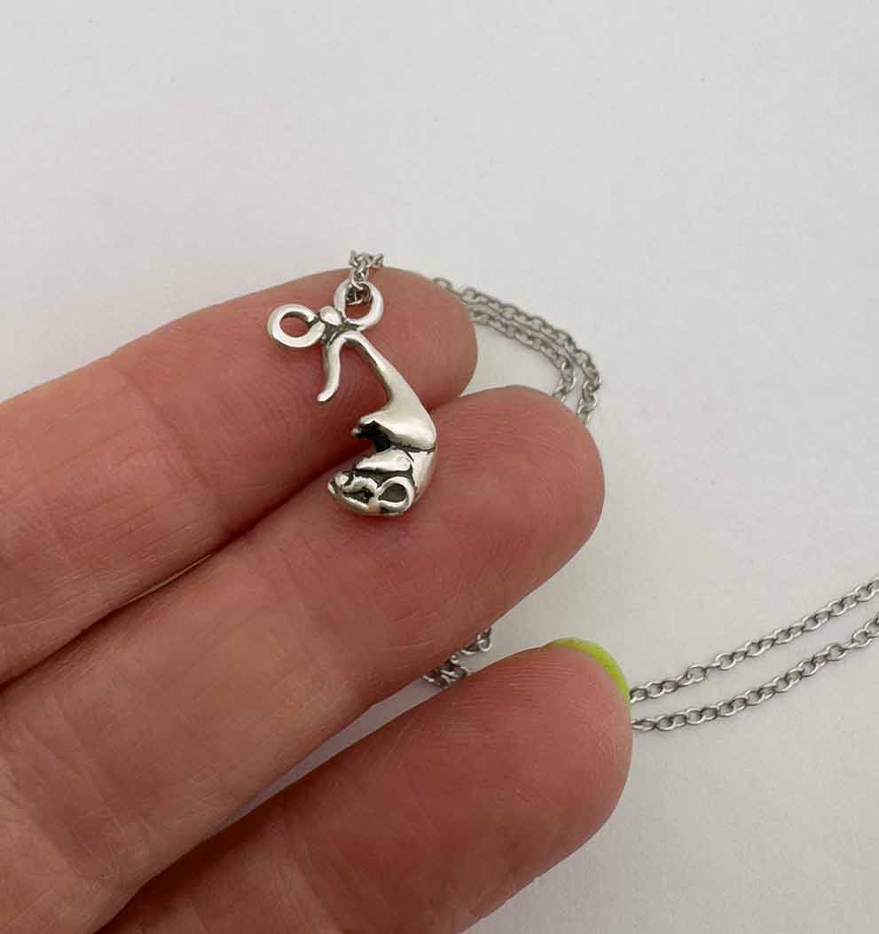Tail Tied Rat Necklace - Image 2
