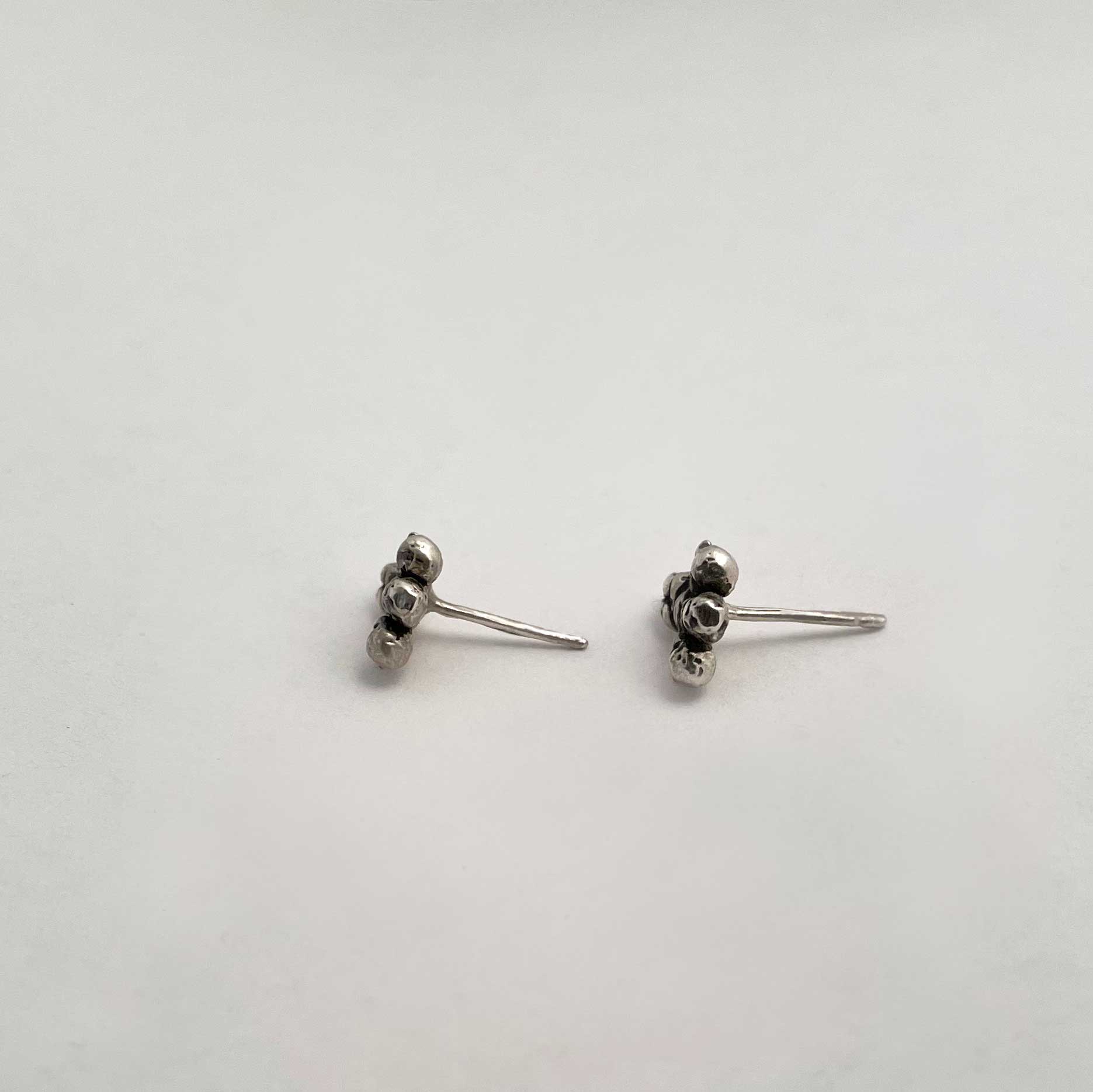 Three Headed Baby Stud Earrings - Image 6