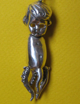 Zodiac Doll Aquarius Necklace - Image 6